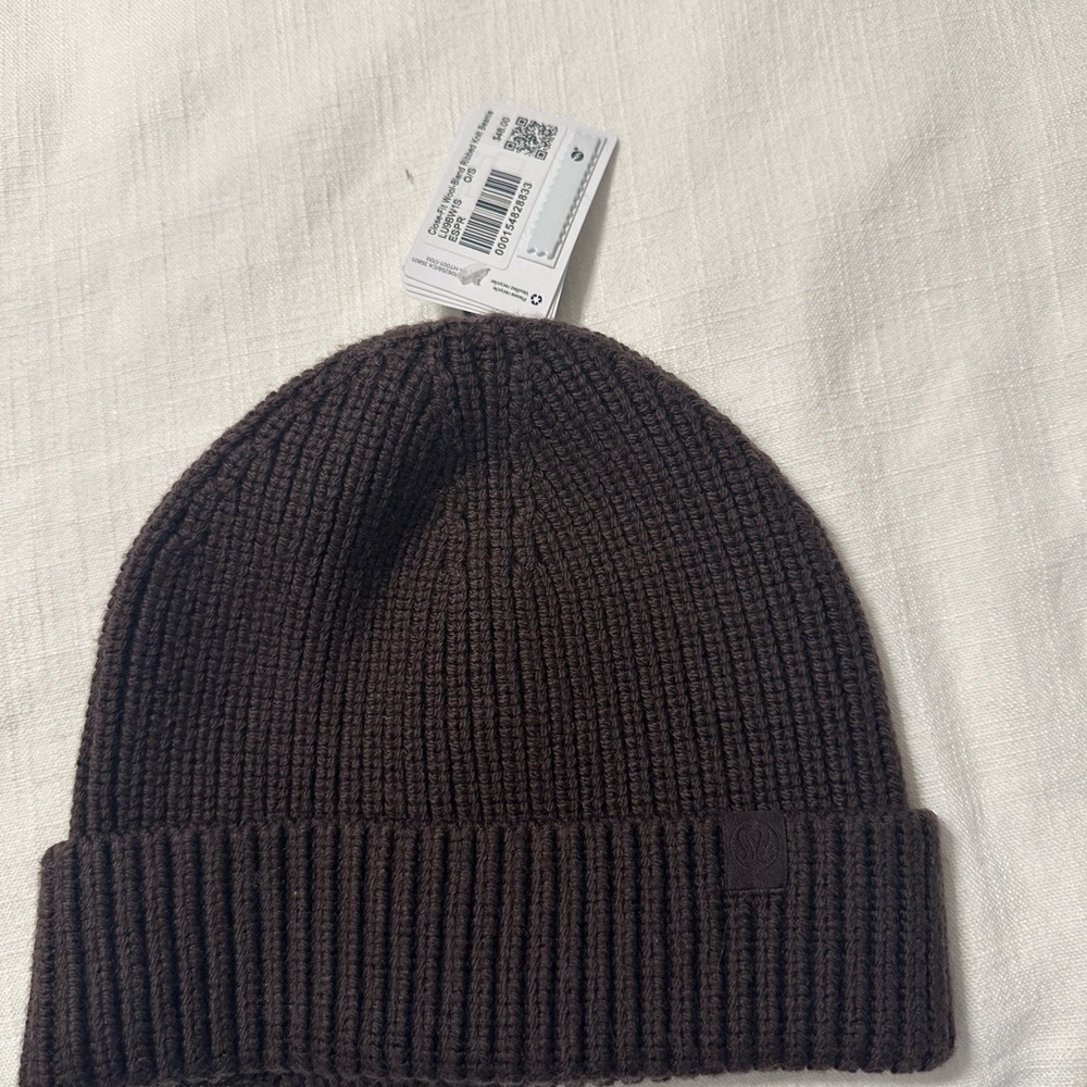 Lululemon Athletica Close fit Wool Knit Beanie Espresso
